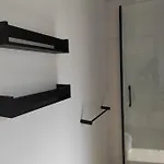 Duplex A 2 Pas De La * לה פורטל